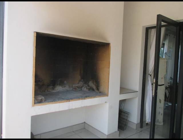 3 BEDROOM PROPERTY TO RENT IN DANA BAY